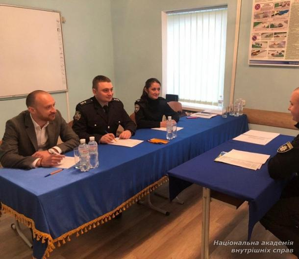 Урочисті заходи з нагоди випуску слухачів КЦППП «Академія поліції» ННІ № 1 НАВС Фото 1
