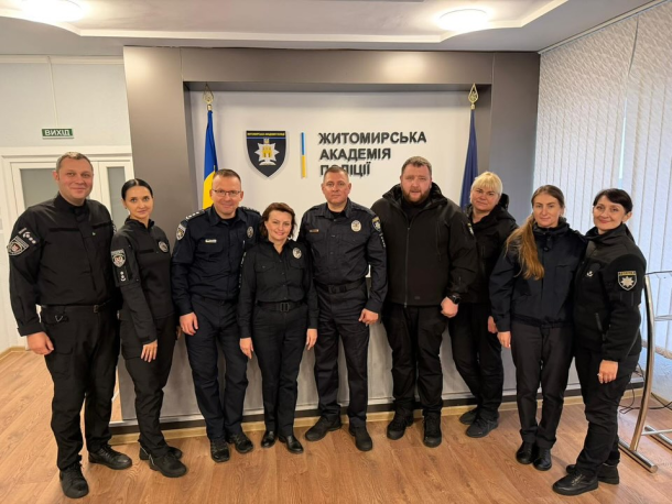 Обмін досвідом для безпеки: делегація КЦППП «Академія поліції» відвідала Житомирську академію поліції Фото 2