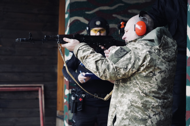 Чемпіонат зі стрільби на базі стрілецького комплексу Національної академії внутрішніх справ Фото 2