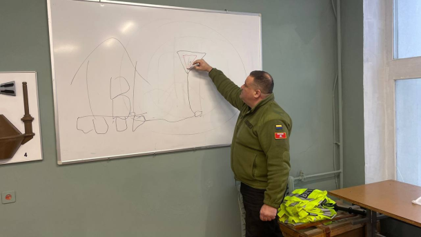 Cучасні безпекові виклики для слухачів Київського центру первинної професійної підготовки Фото 3