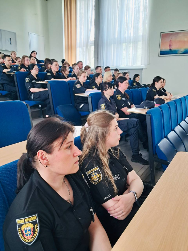 Відкрита лекція, щодо захисту прав дитини Фото 1