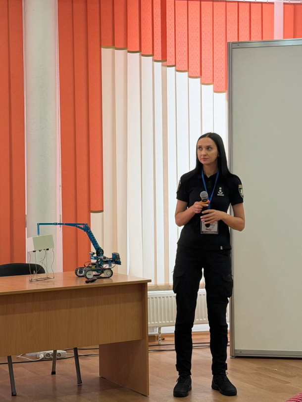 Співробітники КЦСПП взяли участь у виставці та Міжнародній науково-практичній конференції «Технічний розвиток протимінної діяльності: стандарти, технології, ефективність» Фото 1