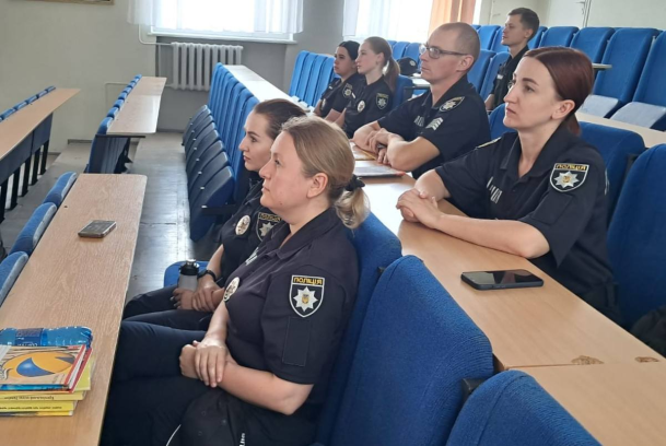 Захист житлових прав дітей-сиріт та дітей, позбавлених батьківського піклування, а також осіб із їх числа Фото 1