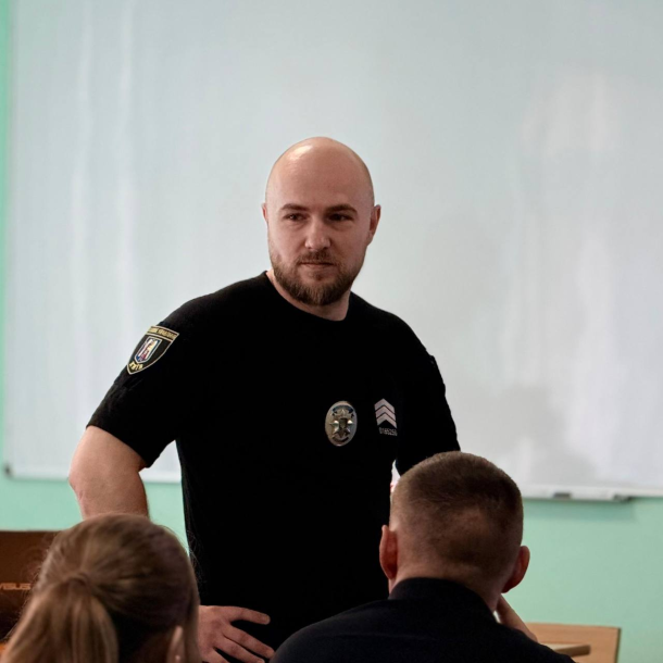 Бінарне практичне заняття щодо взаємодії з громадянами під час дії особливих правових режимів Фото 1