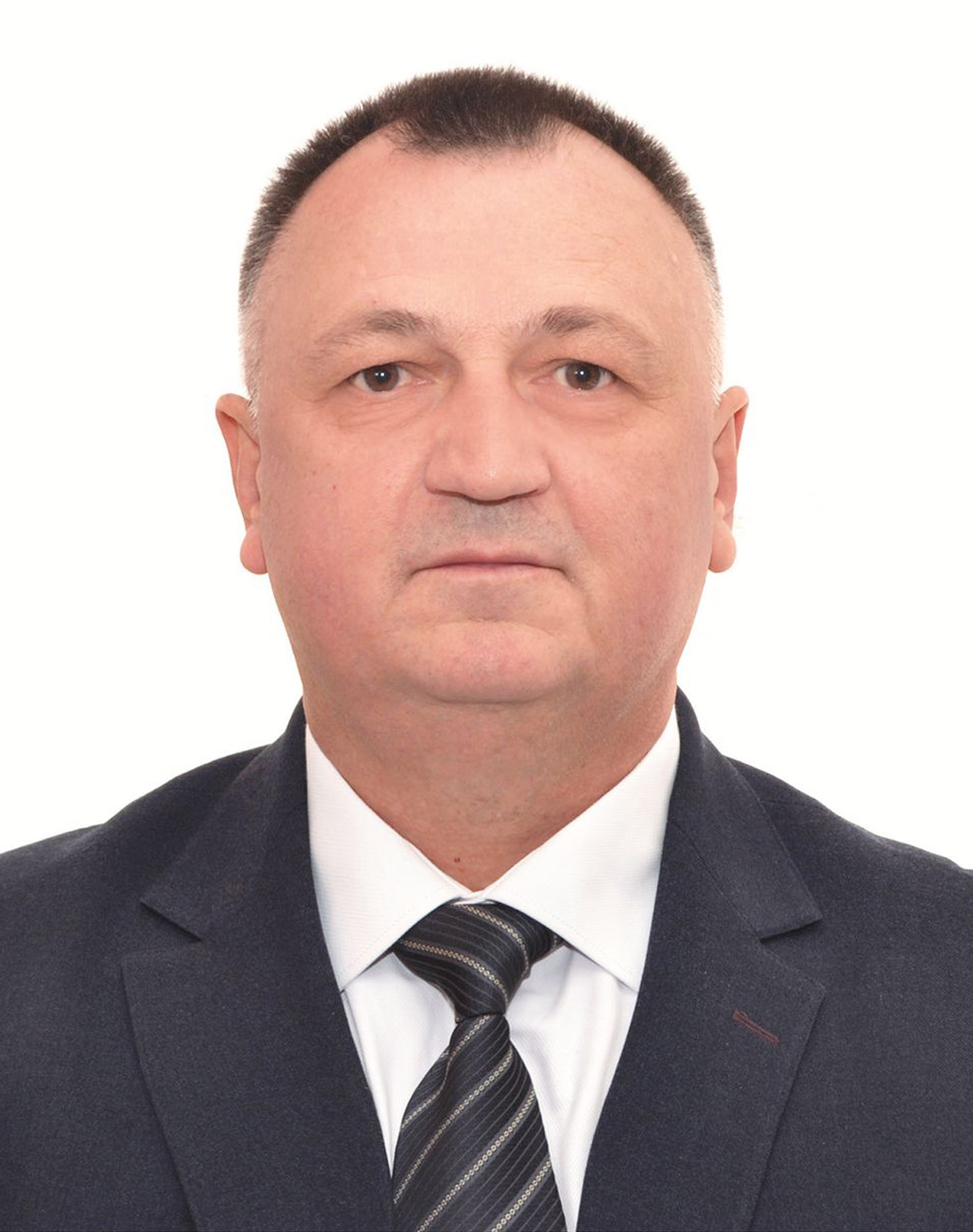 Емблема 600